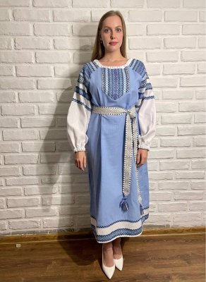 Платье в русском стиле голубое с тканной вставкой